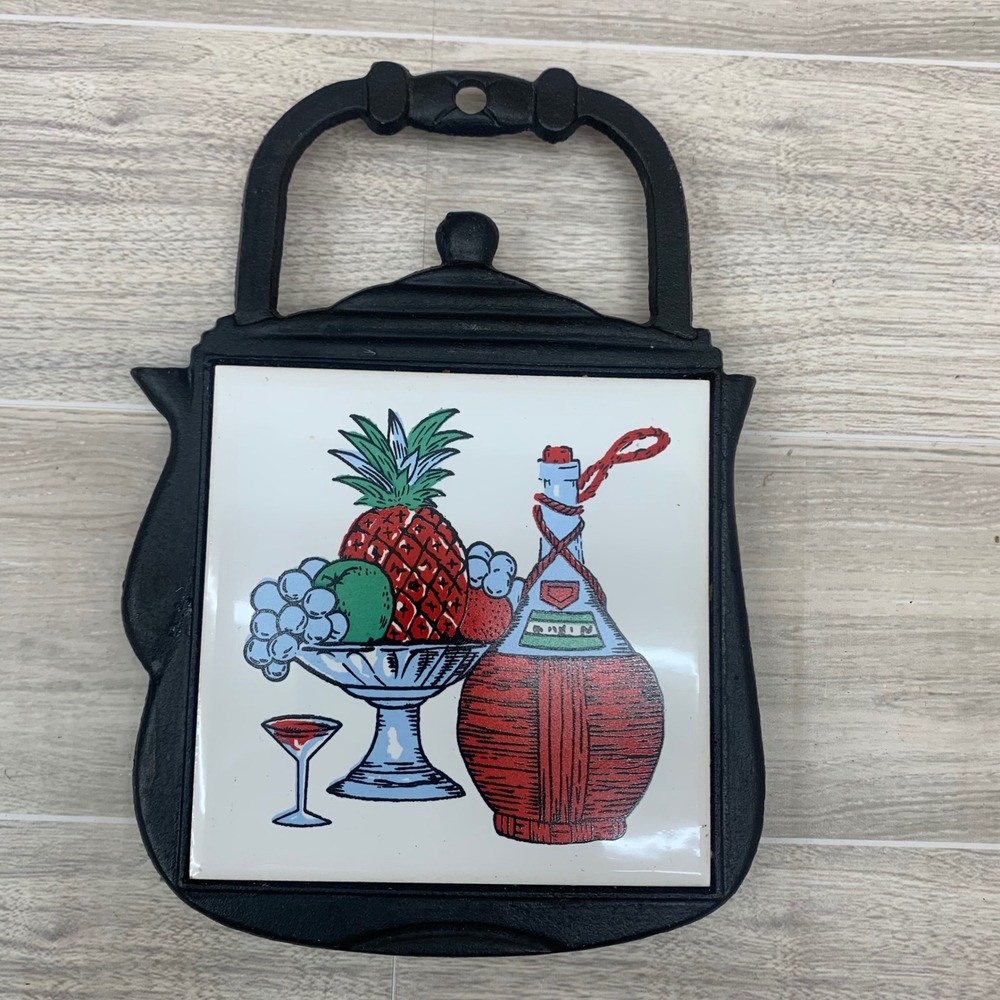Vintage Cast Iron Trivet Pot Holder Fruit Pineapple Wine Bottle‎ Glass Decor